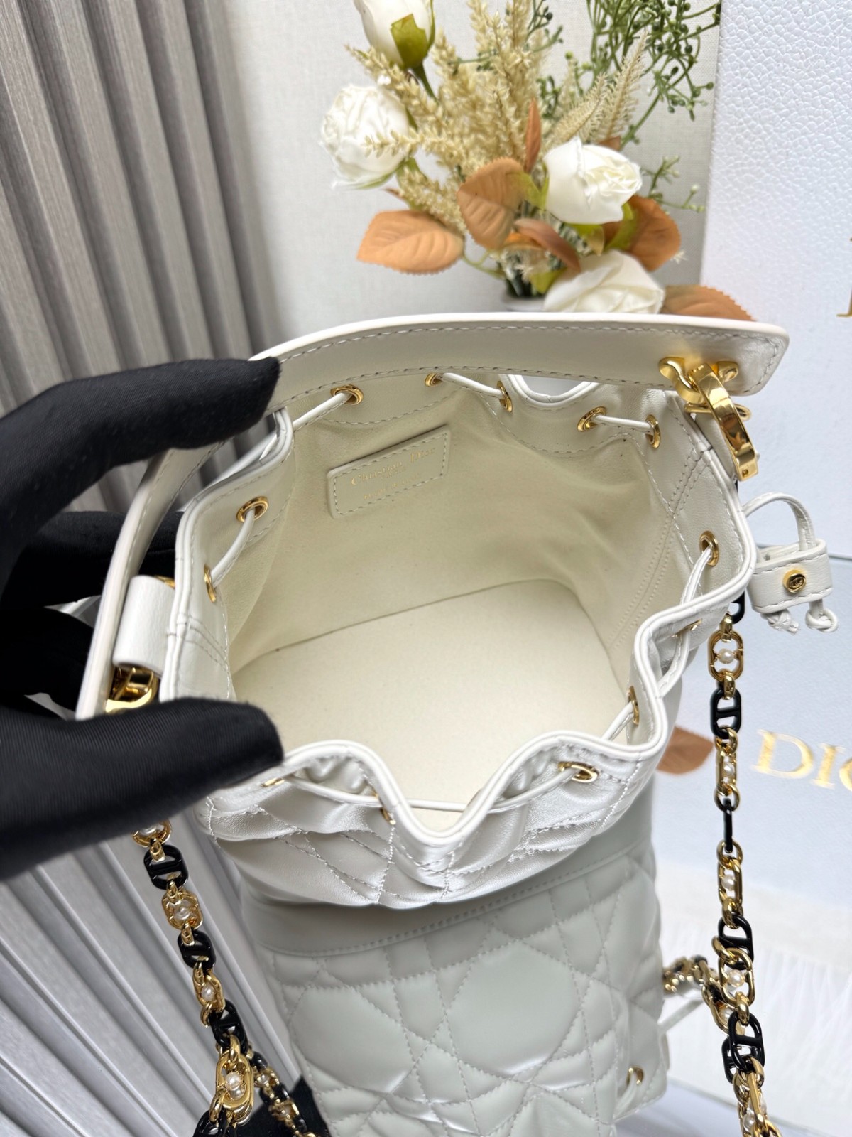 031 59123176 size 17x16x9cm