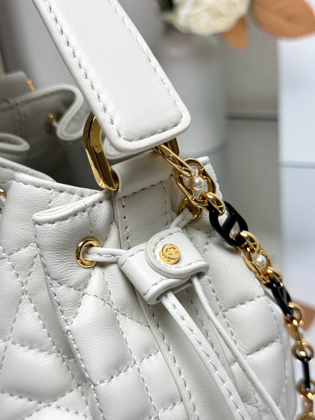 031 59123176 size 17x16x9cm
