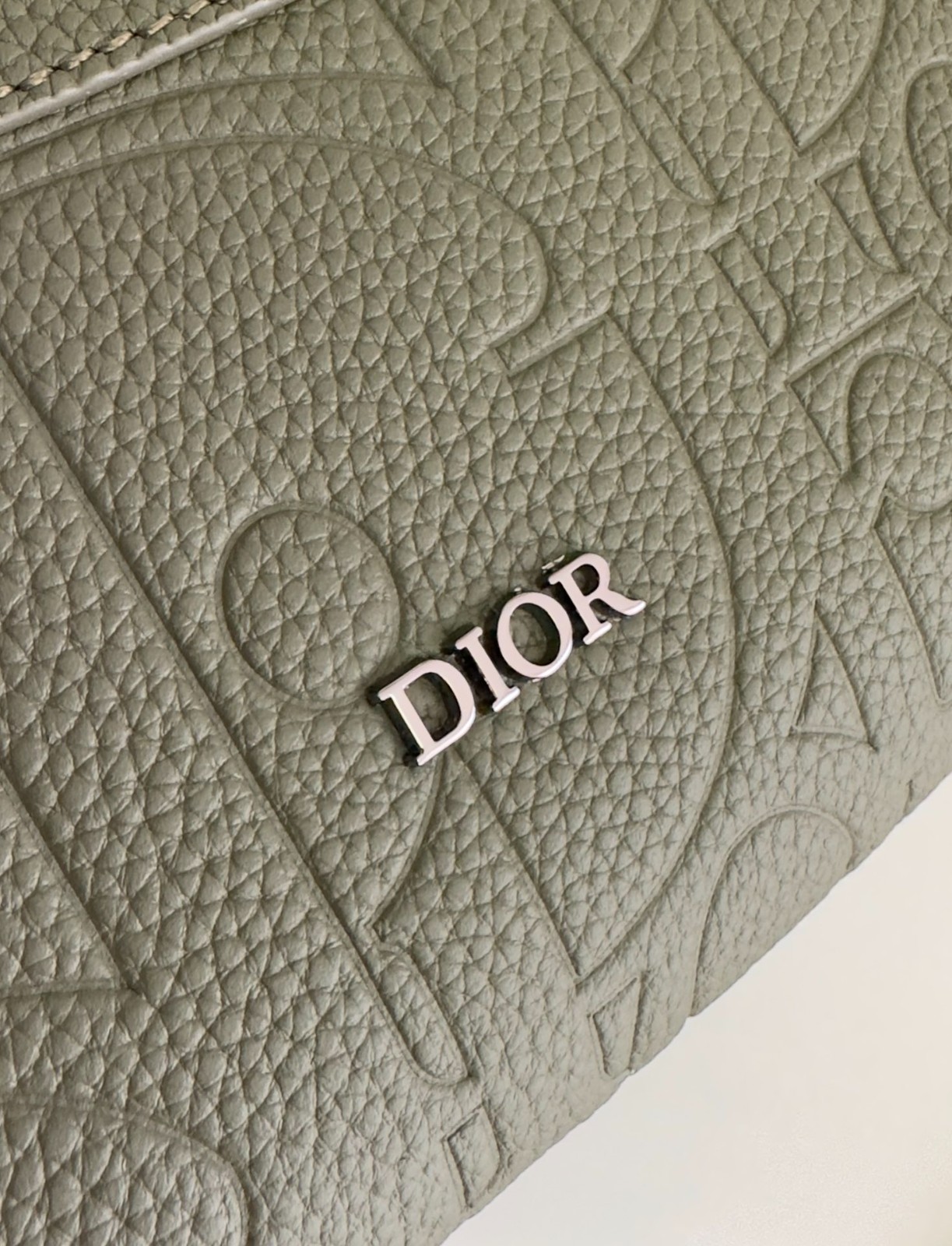 026 49123156 size 23x17x7.5cm