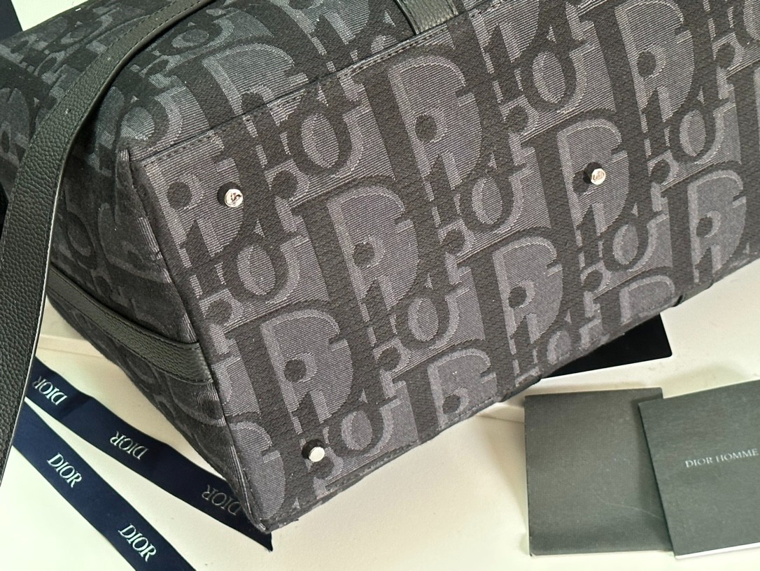017 65123204 size 63x37.5x24cm