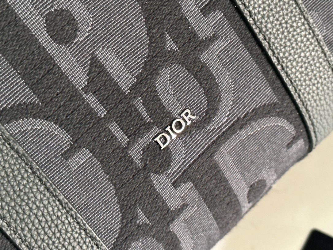 017 65123204 size 63x37.5x24cm