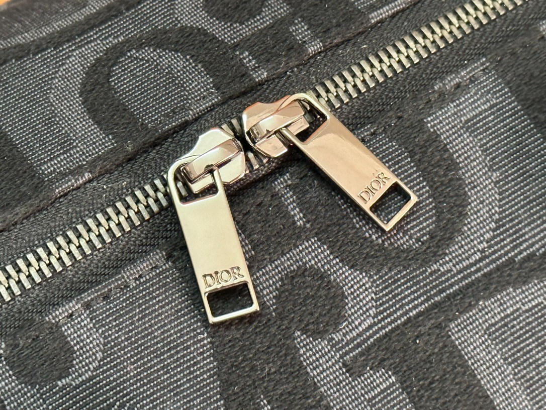 017 65123204 size 63x37.5x24cm