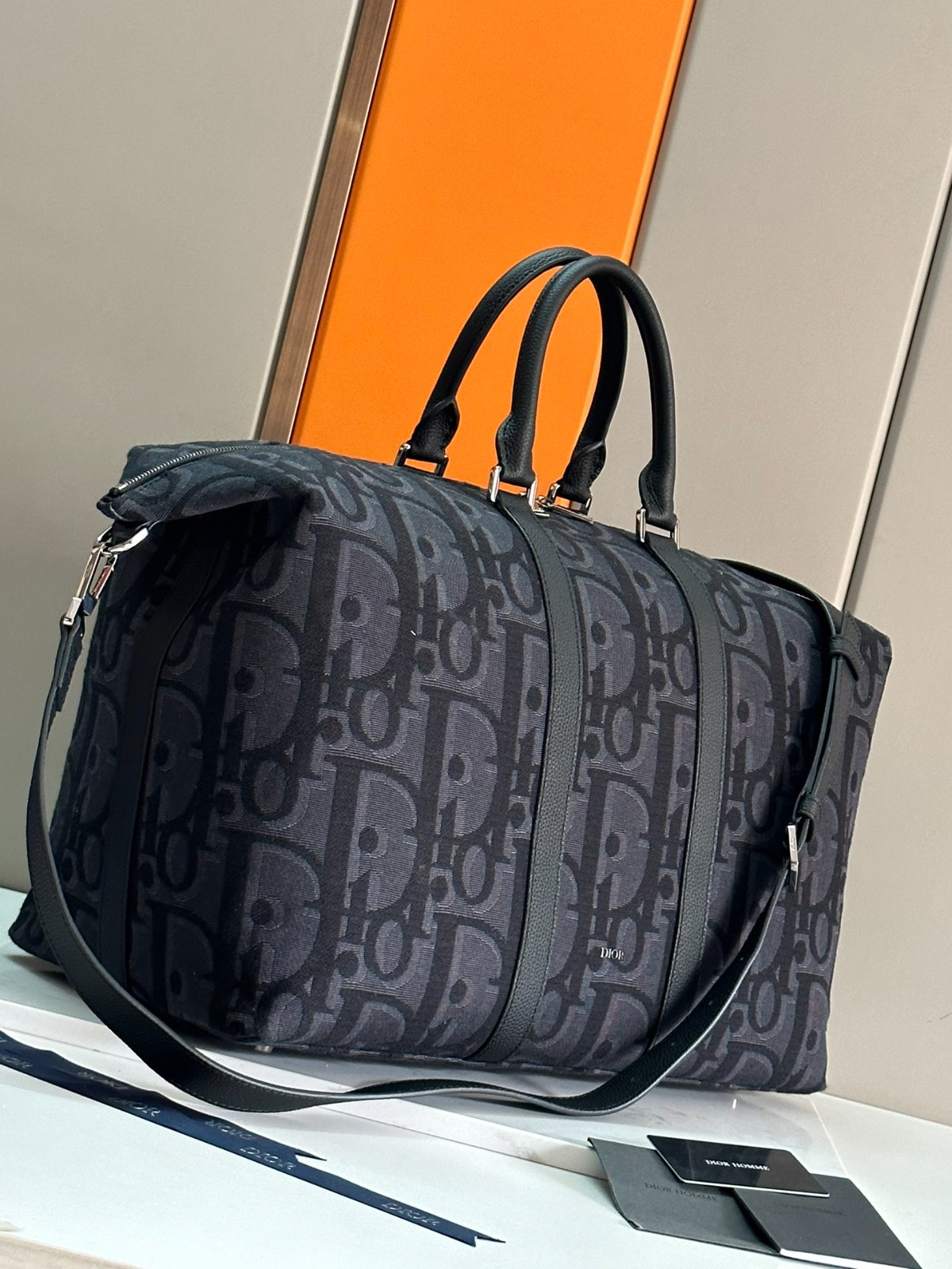 017 65123204 size 63x37.5x24cm