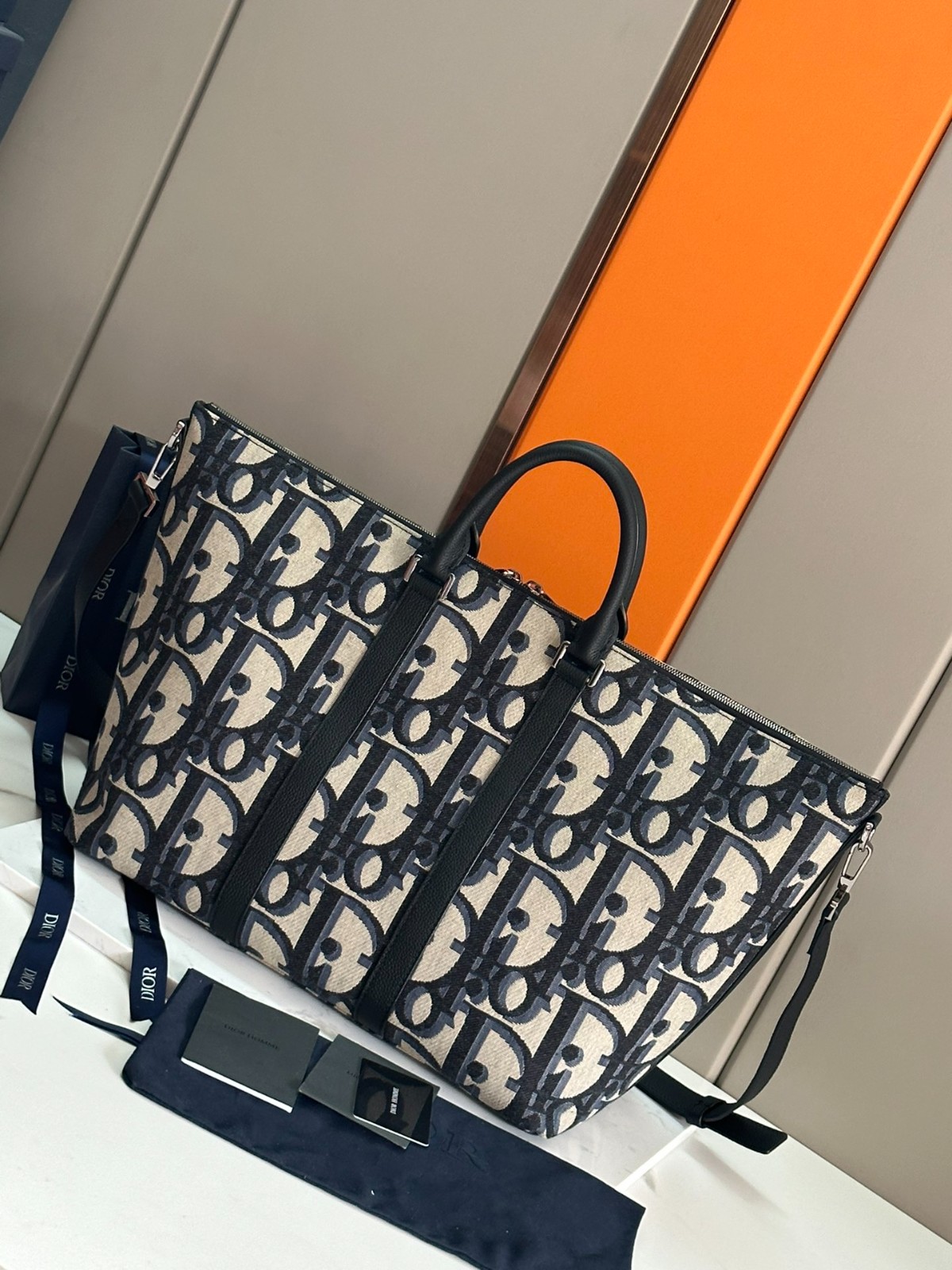 016 60123183 size 40x33x22.5cm