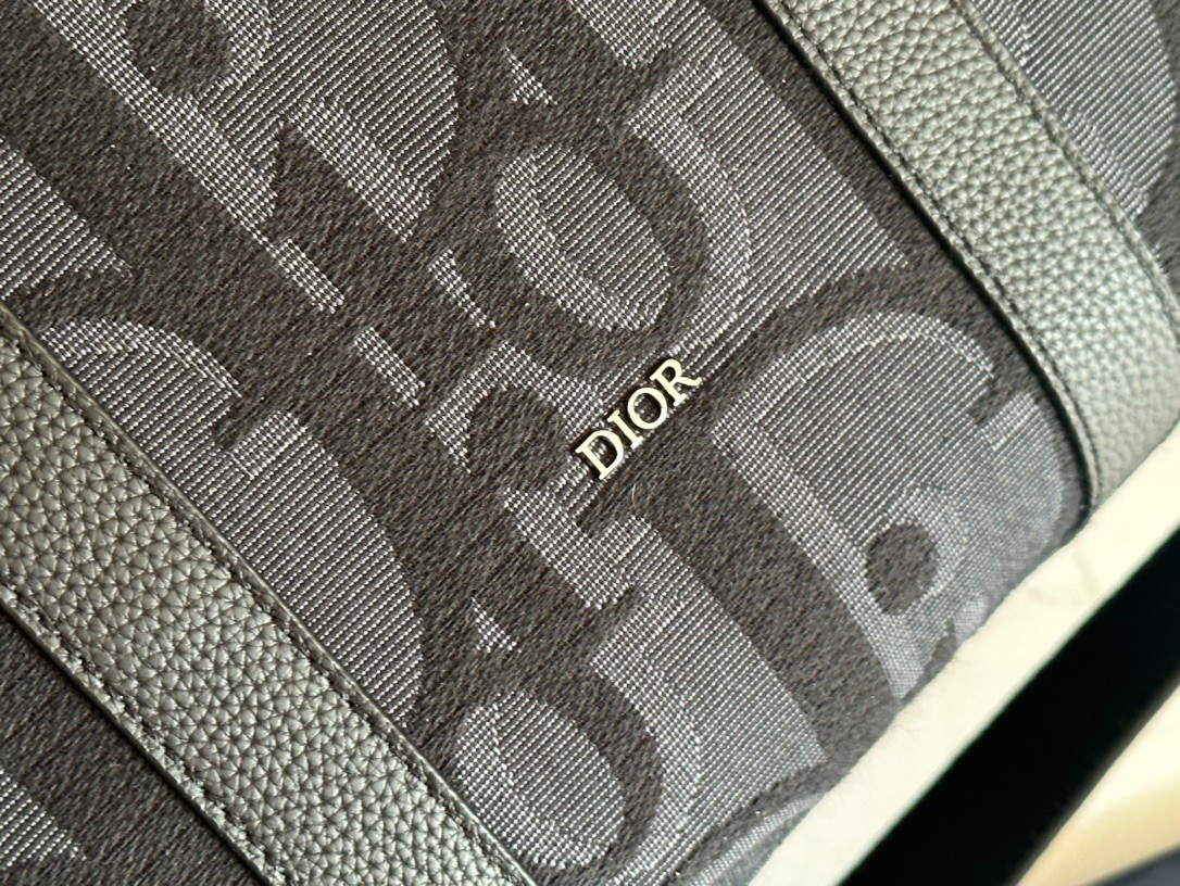 015 60123183 size 40x33x22.5cm