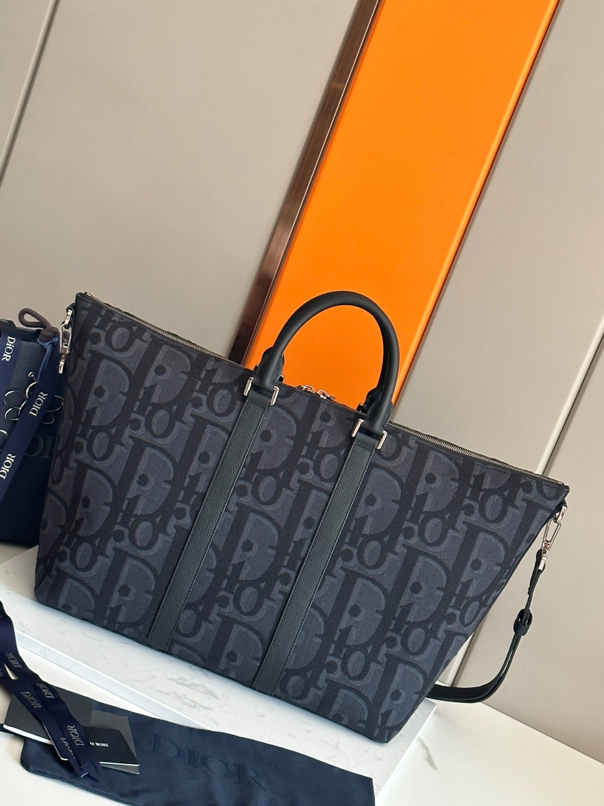 015 60123183 size 40x33x22.5cm