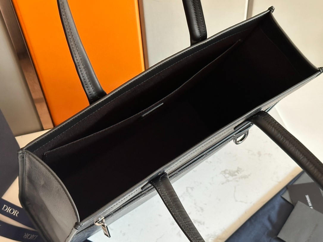 009 50123164 size 39x35x11cm