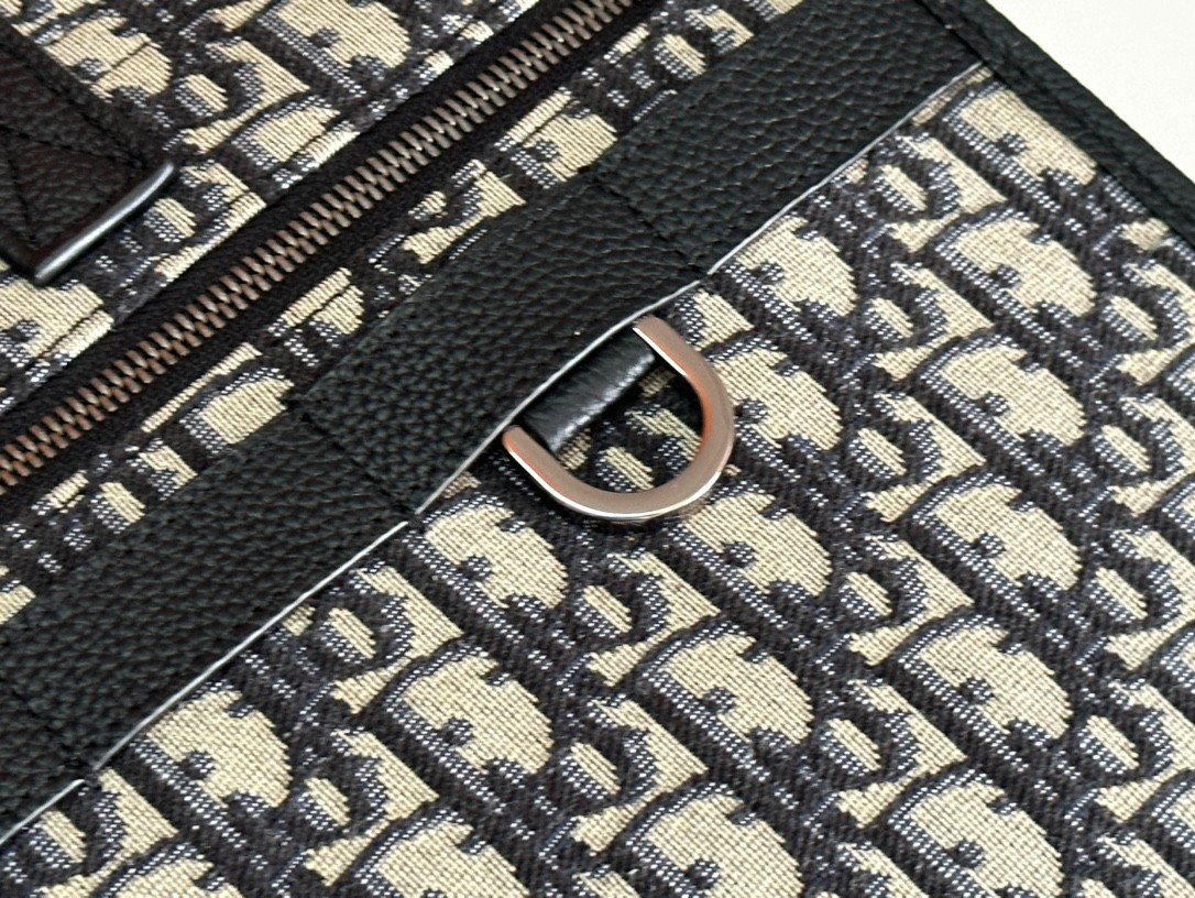 007 50123164 size 39x35x11cm
