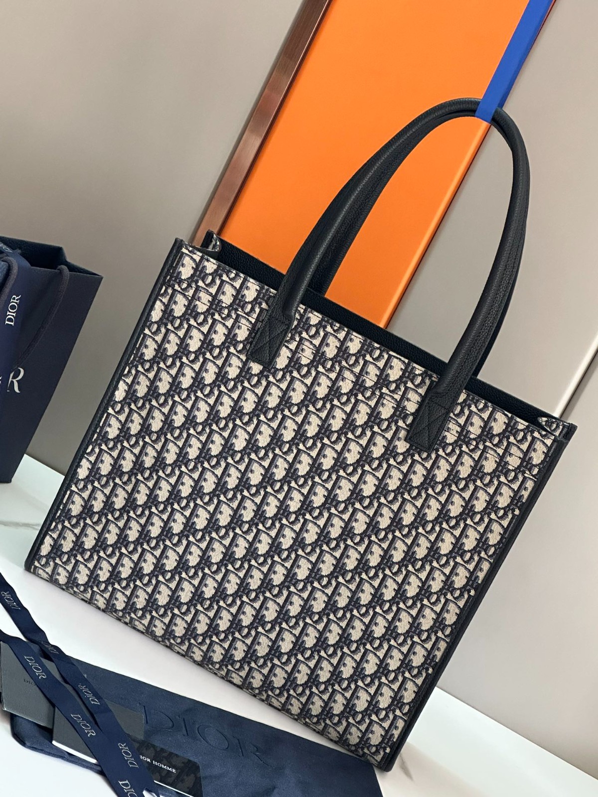 007 50123164 size 39x35x11cm
