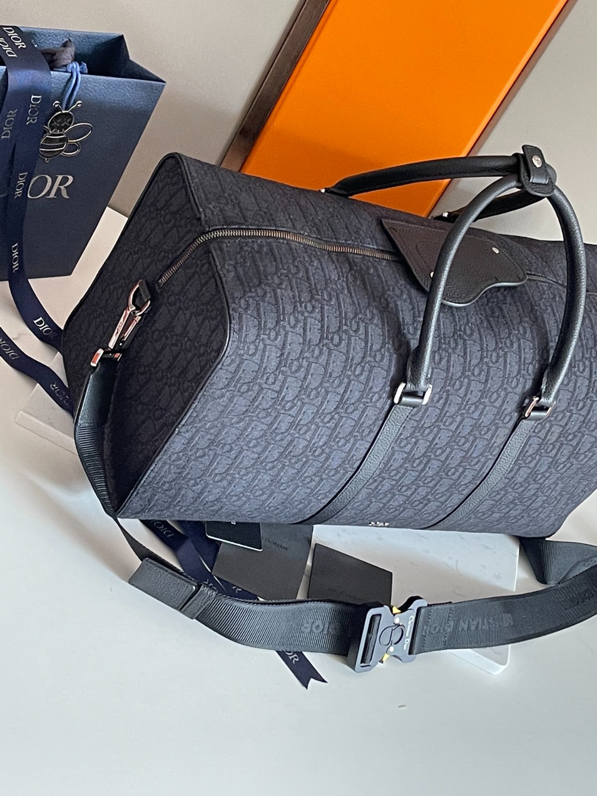 002 73123202 size 50x25x21.5cm