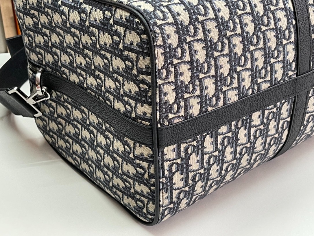 001 73123202 size 50x25x21.5cm