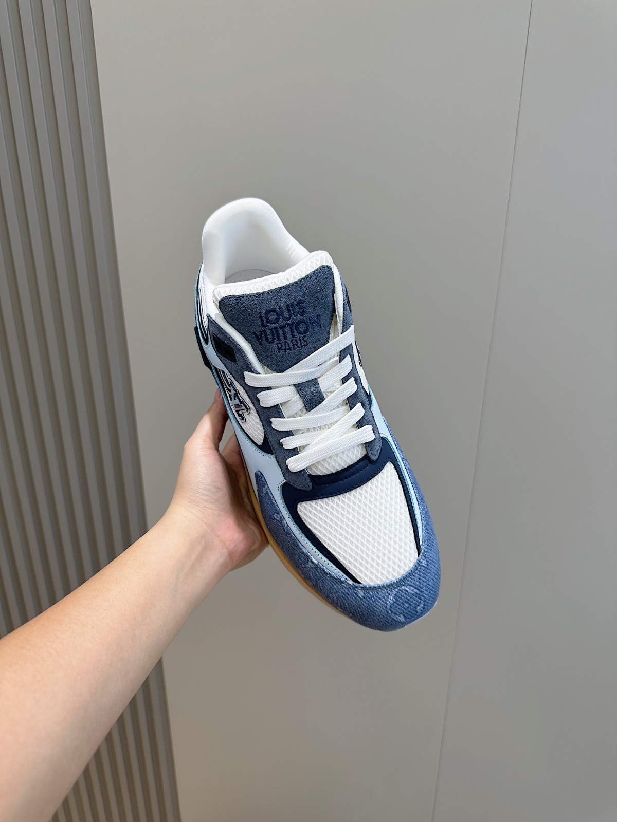 057 40123132 size 38-45