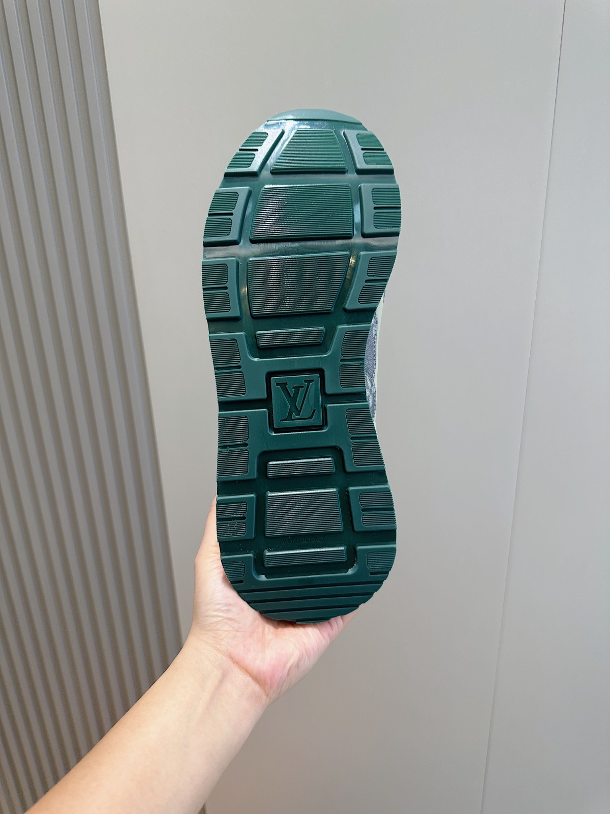 055 40123132 size 38-45