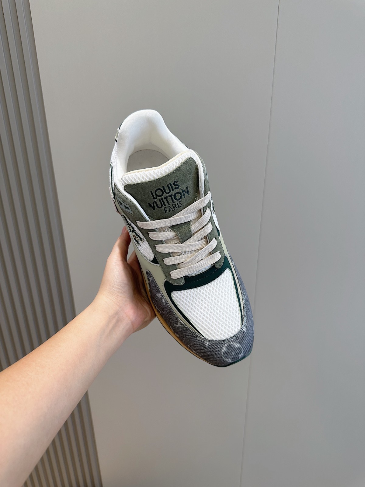 055 40123132 size 38-45