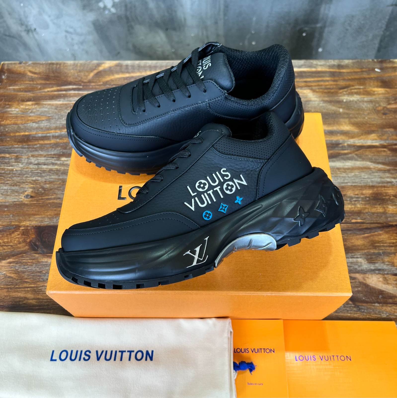 044 54123167 size 38-45