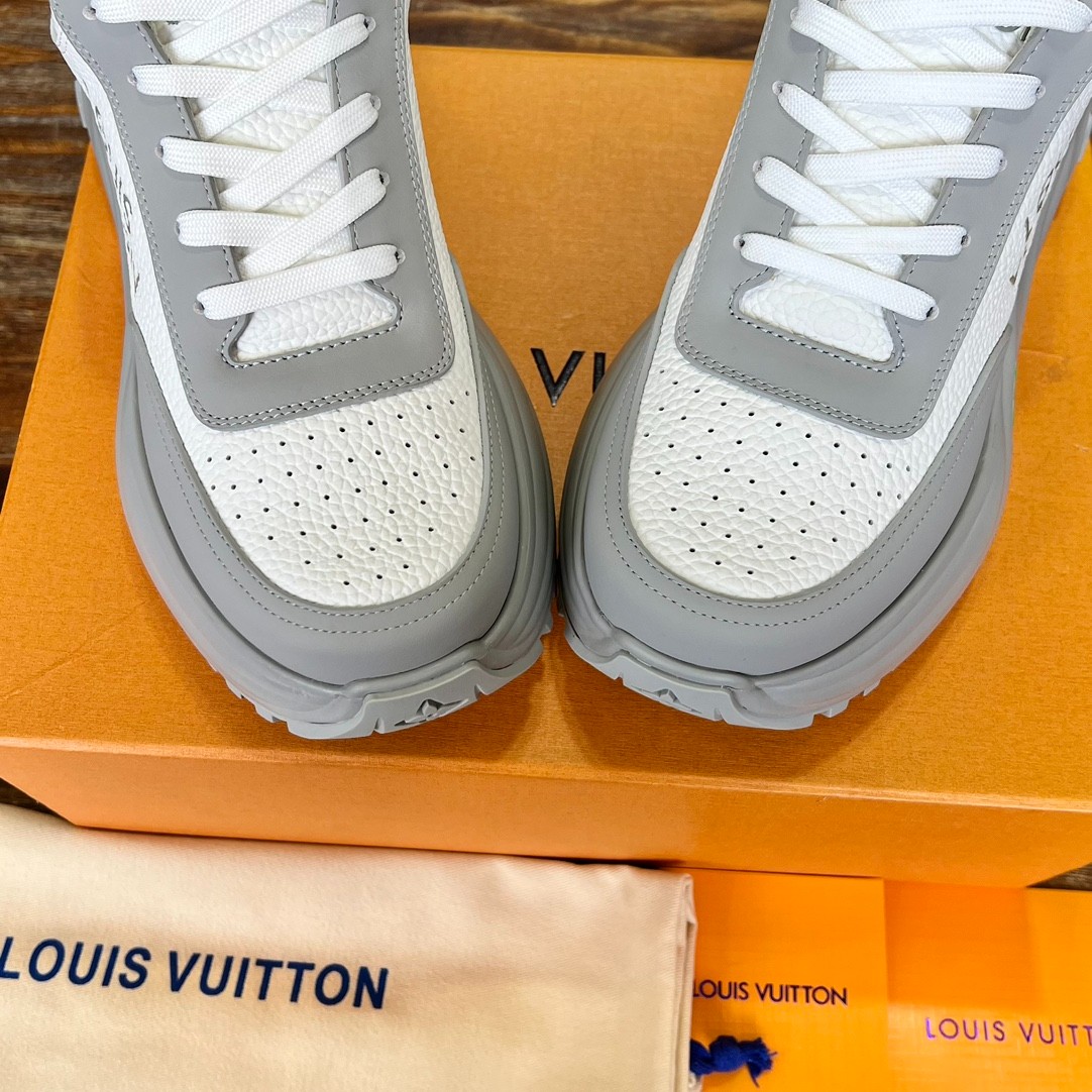 042 54123167 size 38-45