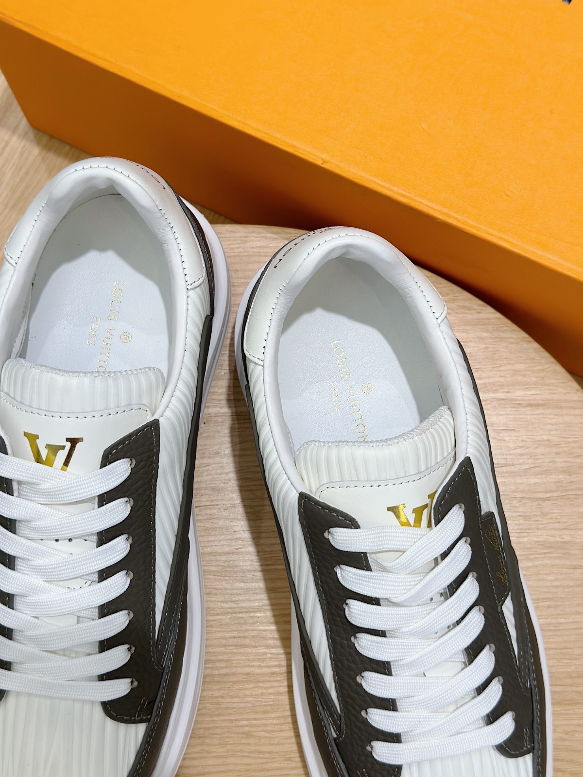 036 40123136 size 38-45
