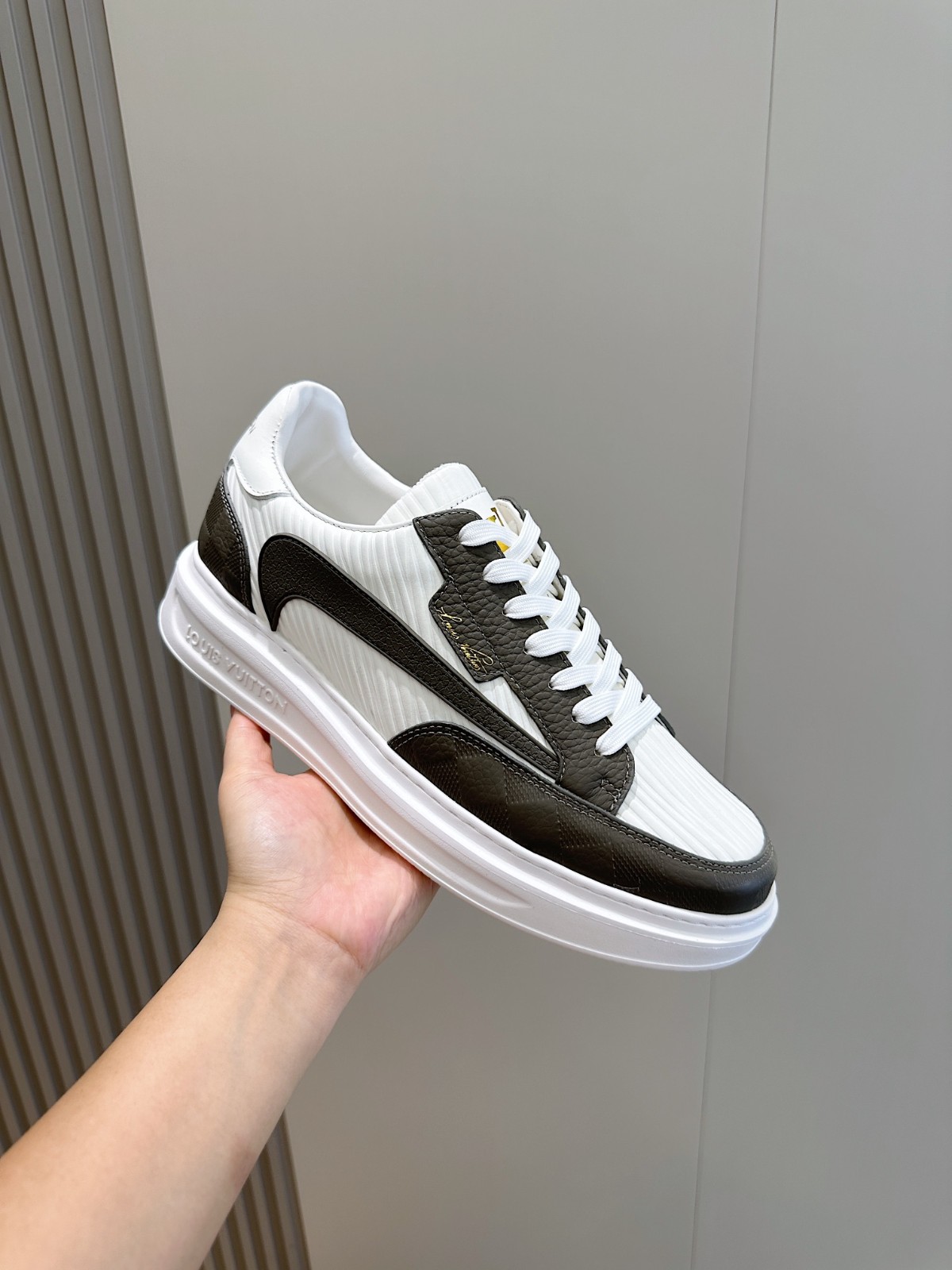 036 40123136 size 38-45