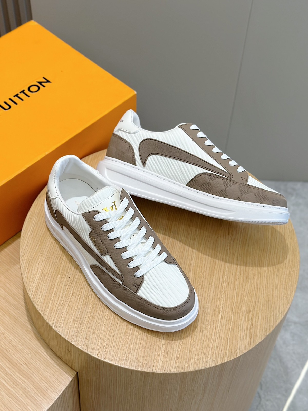 035 40123136 size 38-45