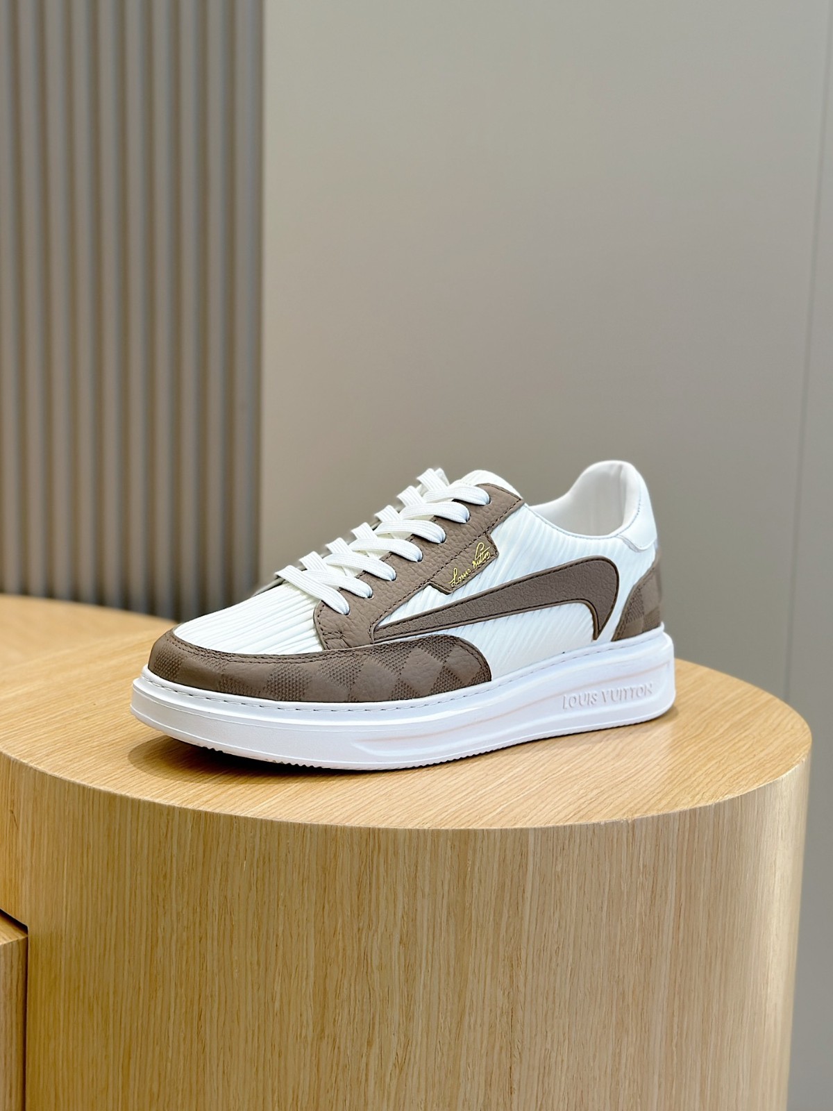 035 40123136 size 38-45