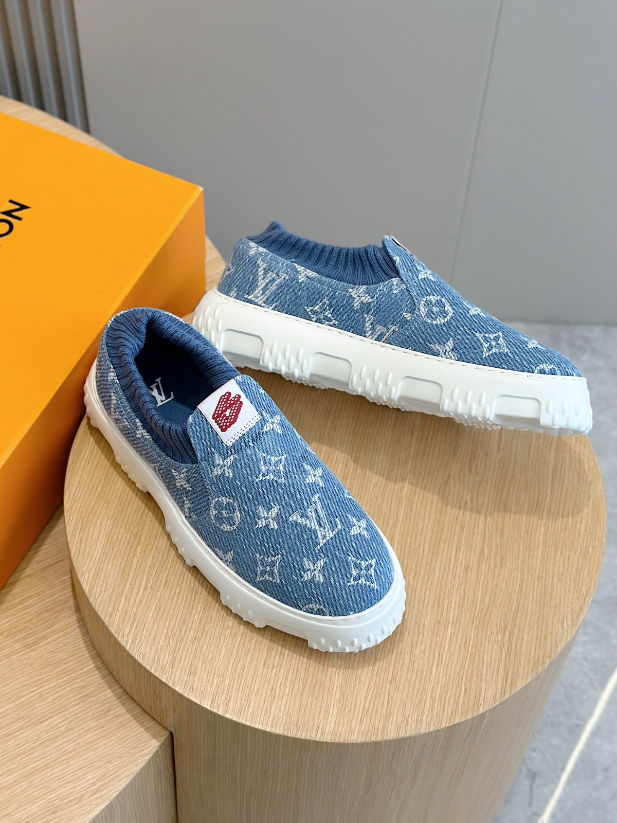 032 32123118 size 38-45