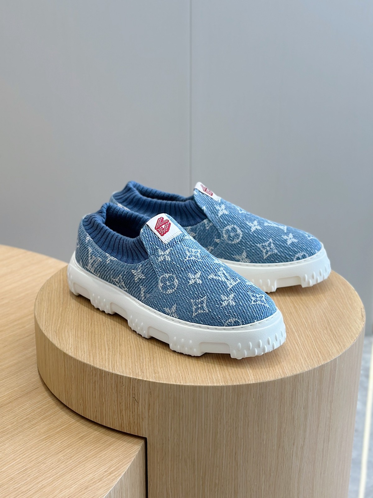 032 32123118 size 38-45