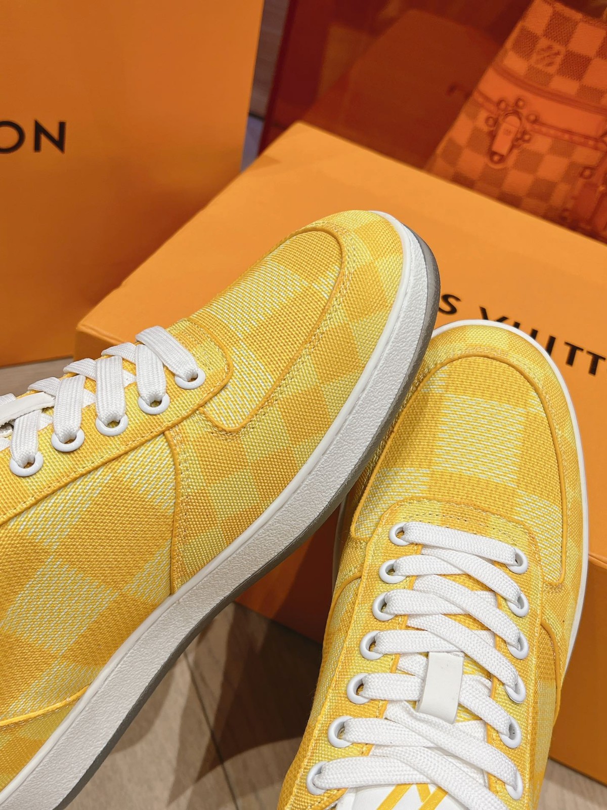 018 38123127 size 39-45