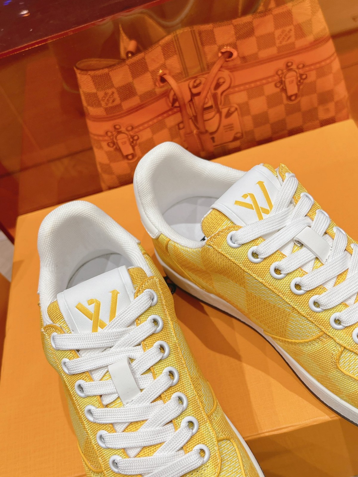 018 38123127 size 39-45