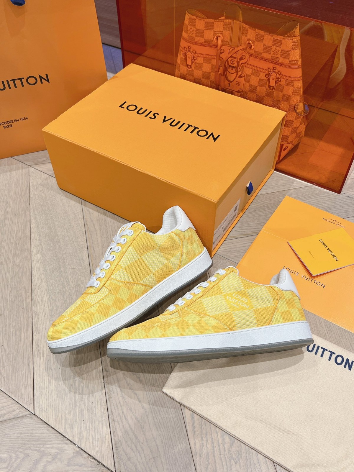 018 38123127 size 39-45