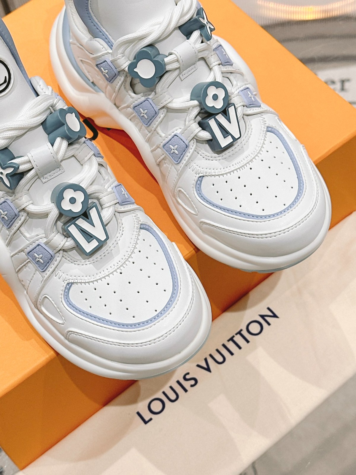 014 42123138 size 35-41