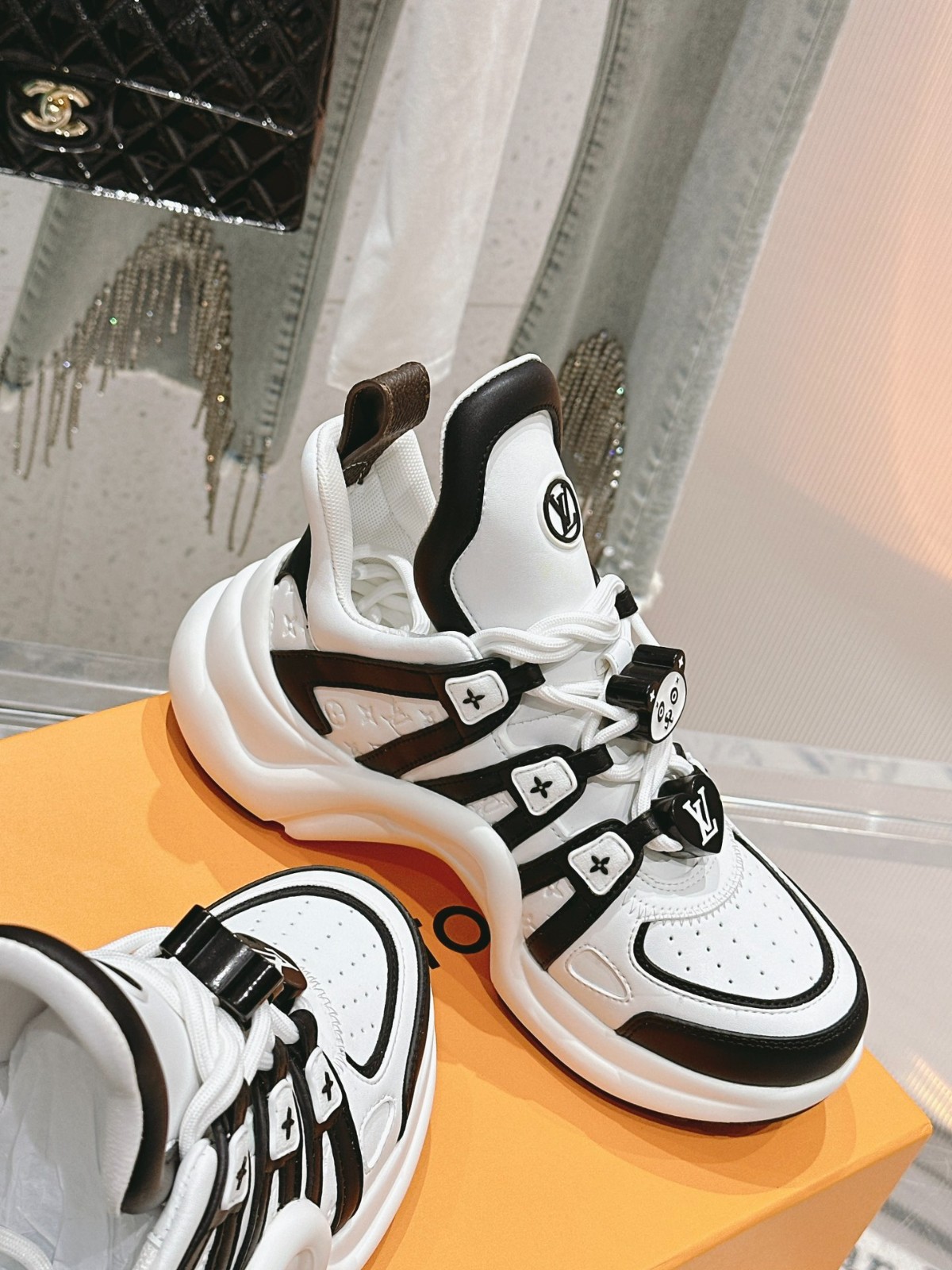 011 42123138 size 35-41