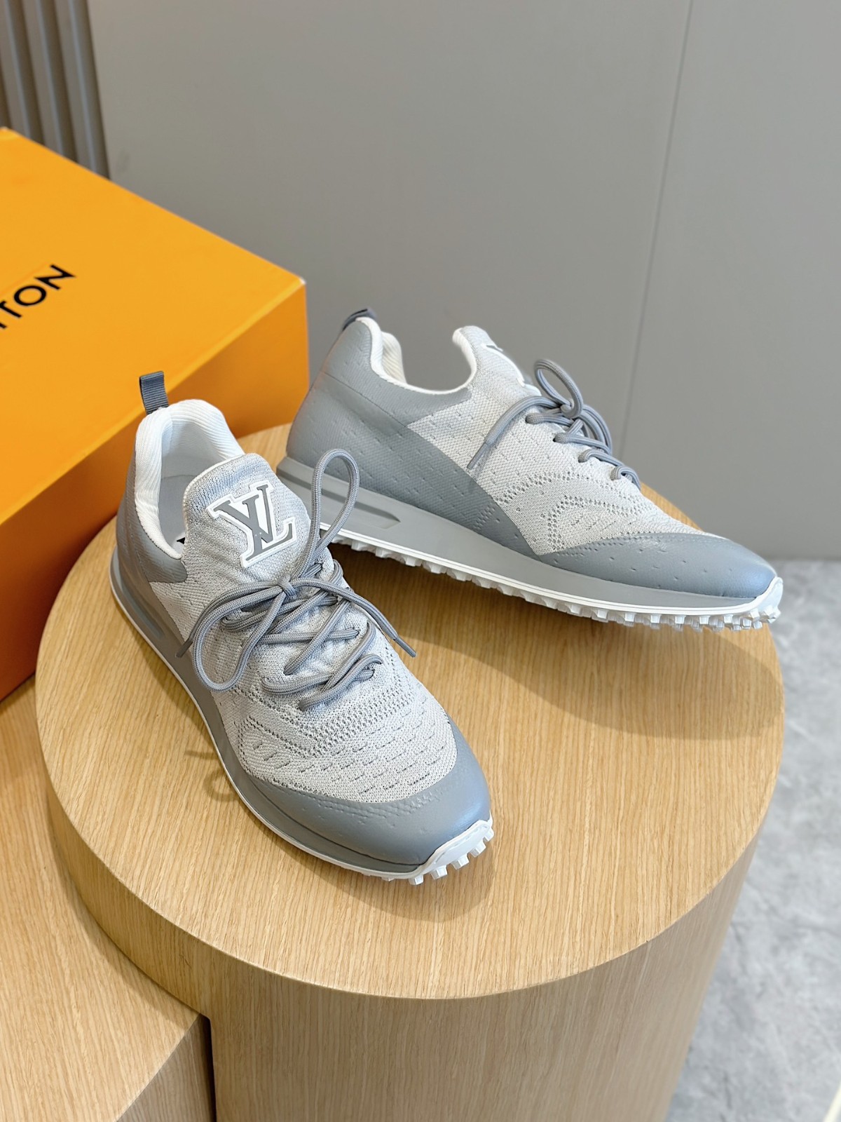 003 38123134 size 38-45