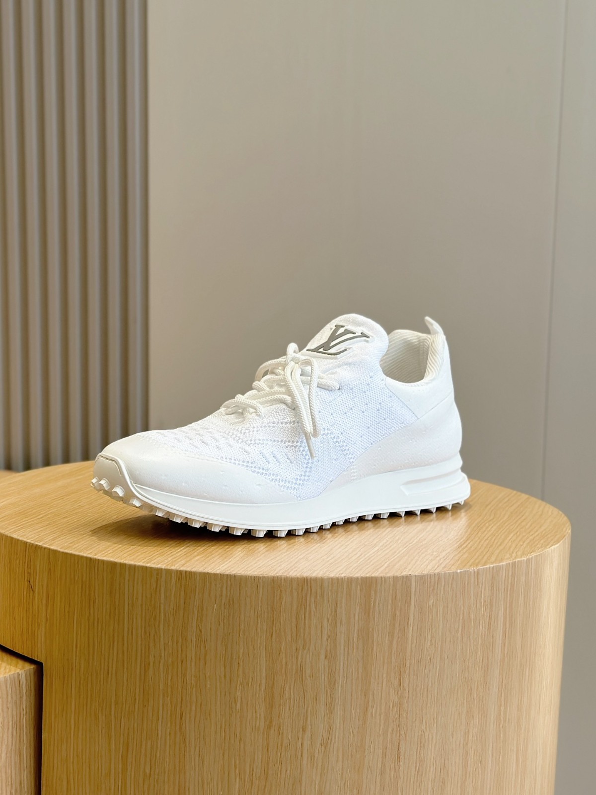 002 38123134 size 38-45