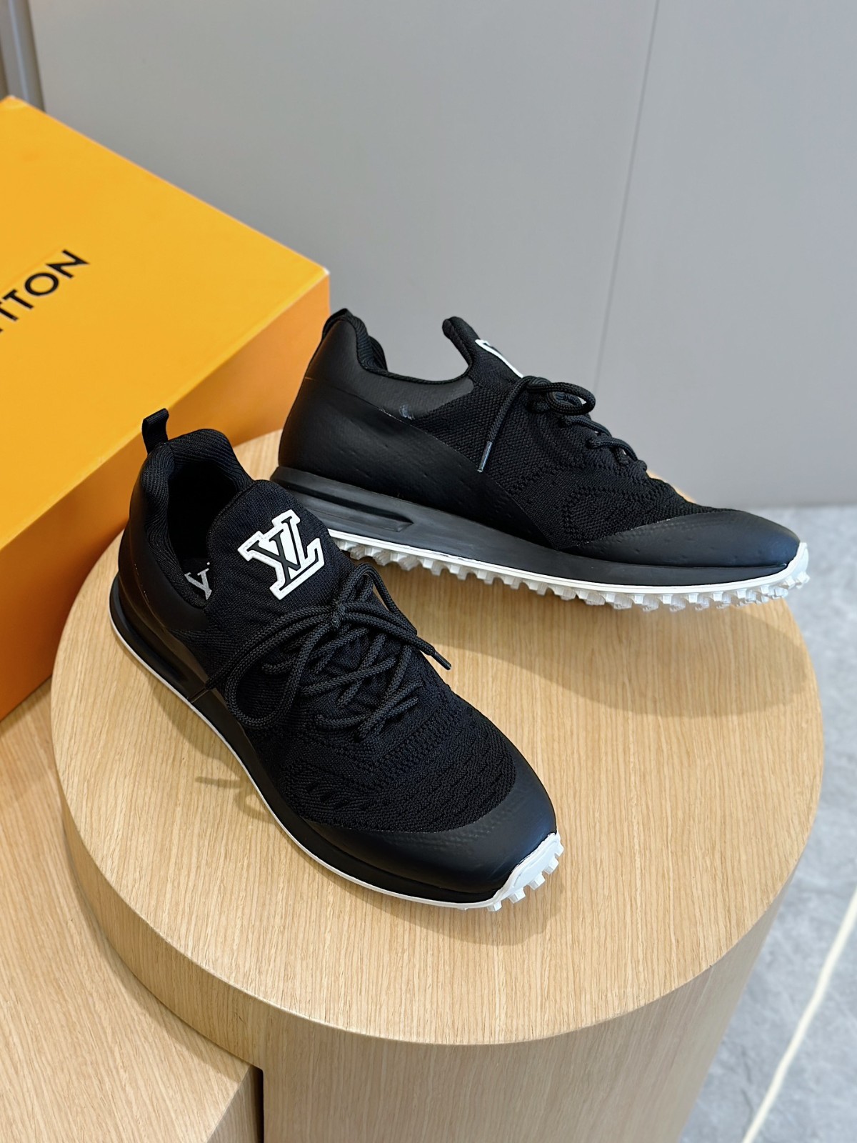 001 38123134 size 38-45