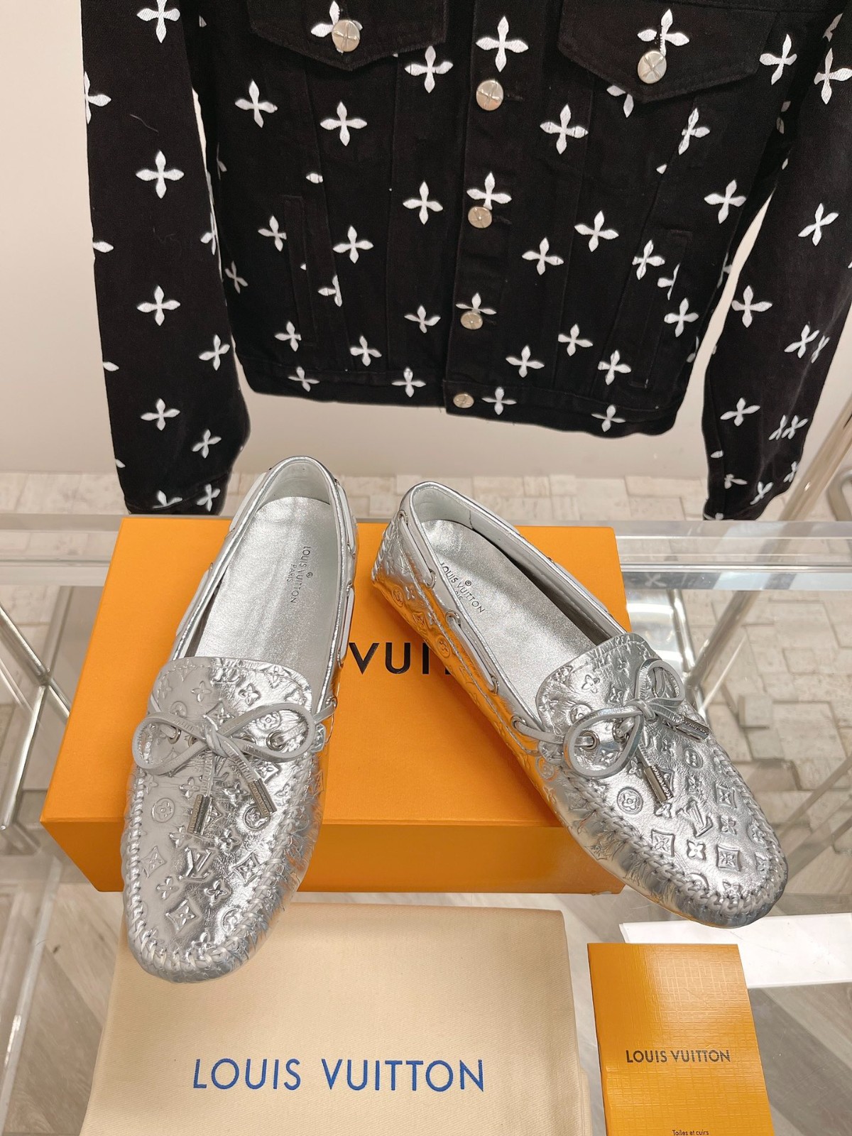 100 30123108 size 35-41
