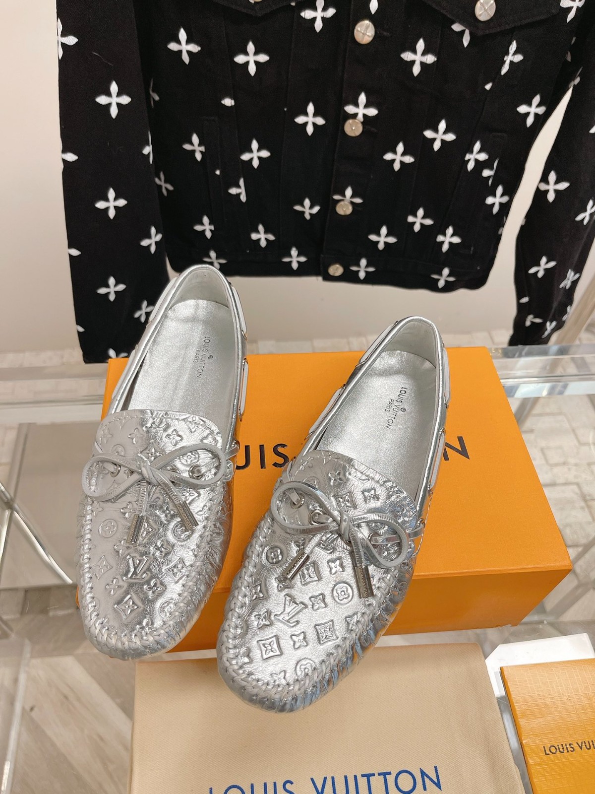 100 30123108 size 35-41