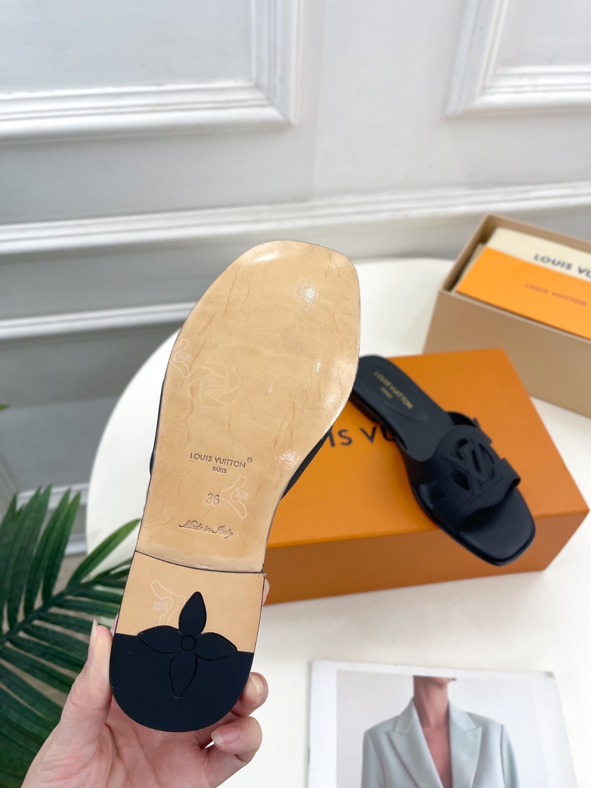 082 30123108 size 35-42
