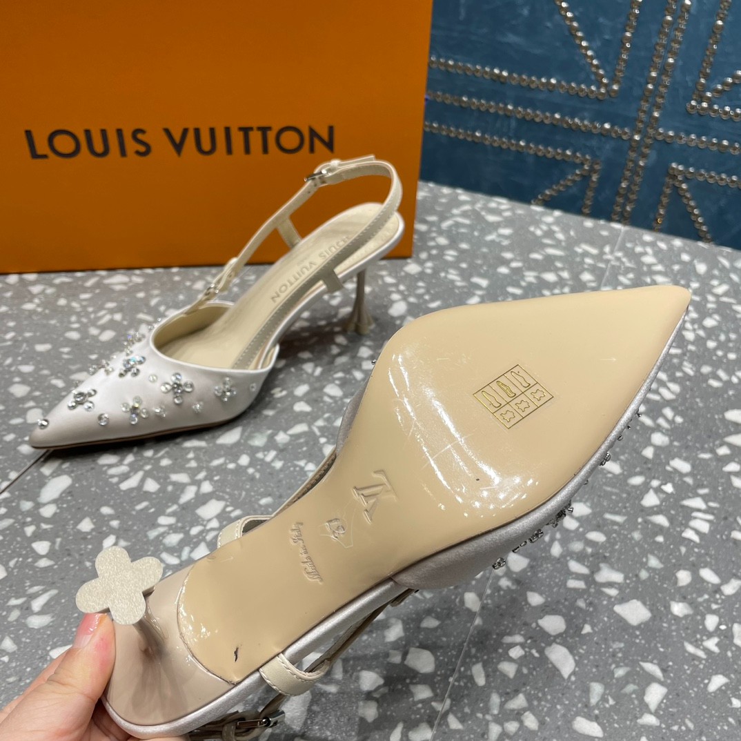 059 32123111 size 35-42