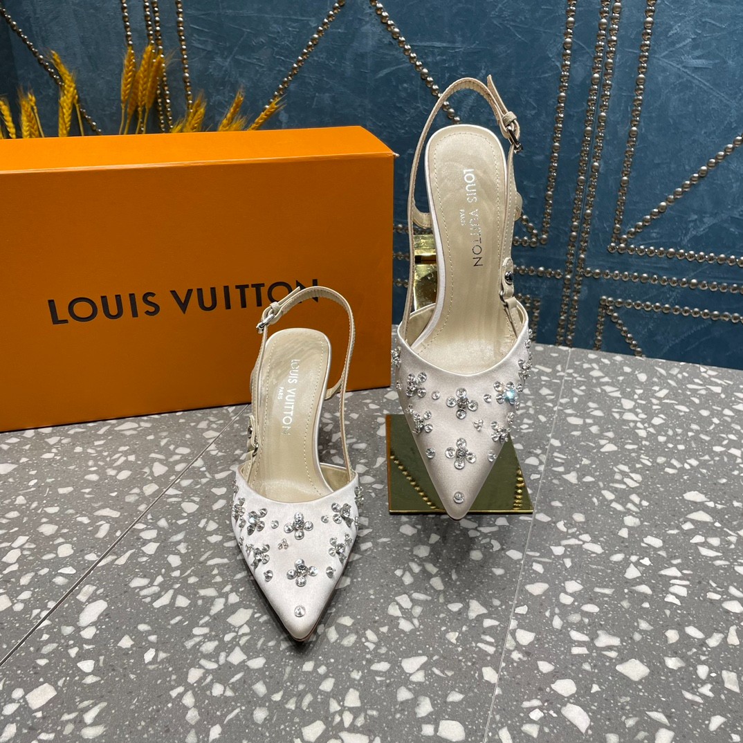 059 32123111 size 35-42
