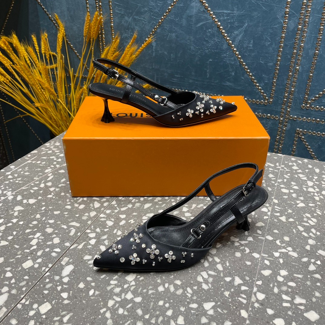 058 32123111 size 35-42