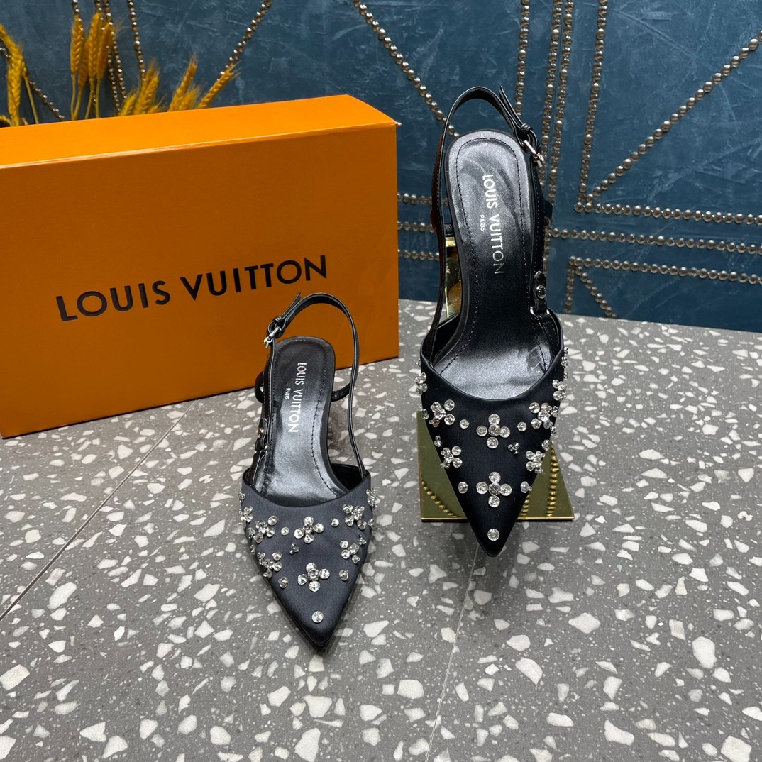 058 32123111 size 35-42