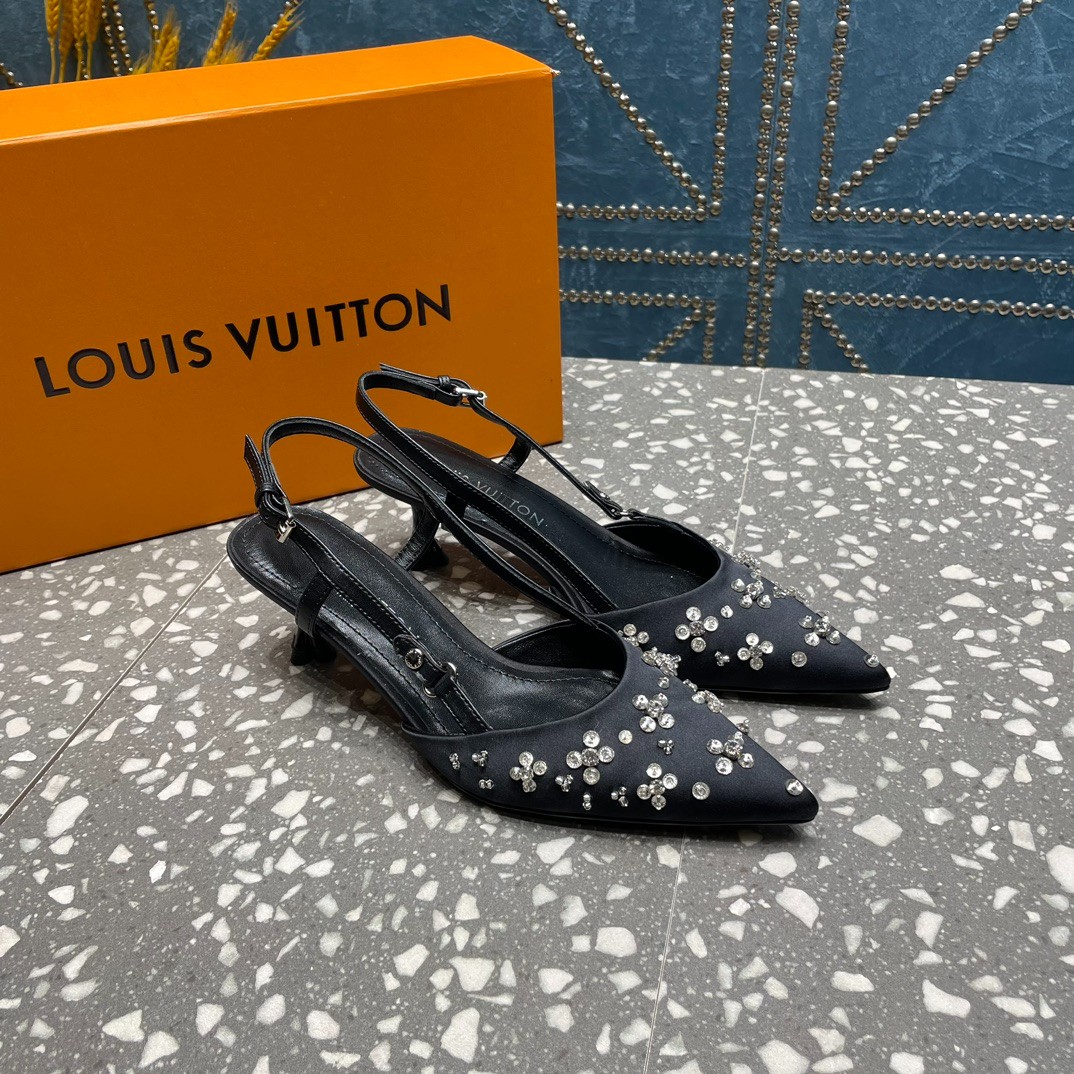 058 32123111 size 35-42