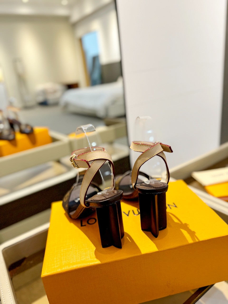 055 35123127 size 35-42