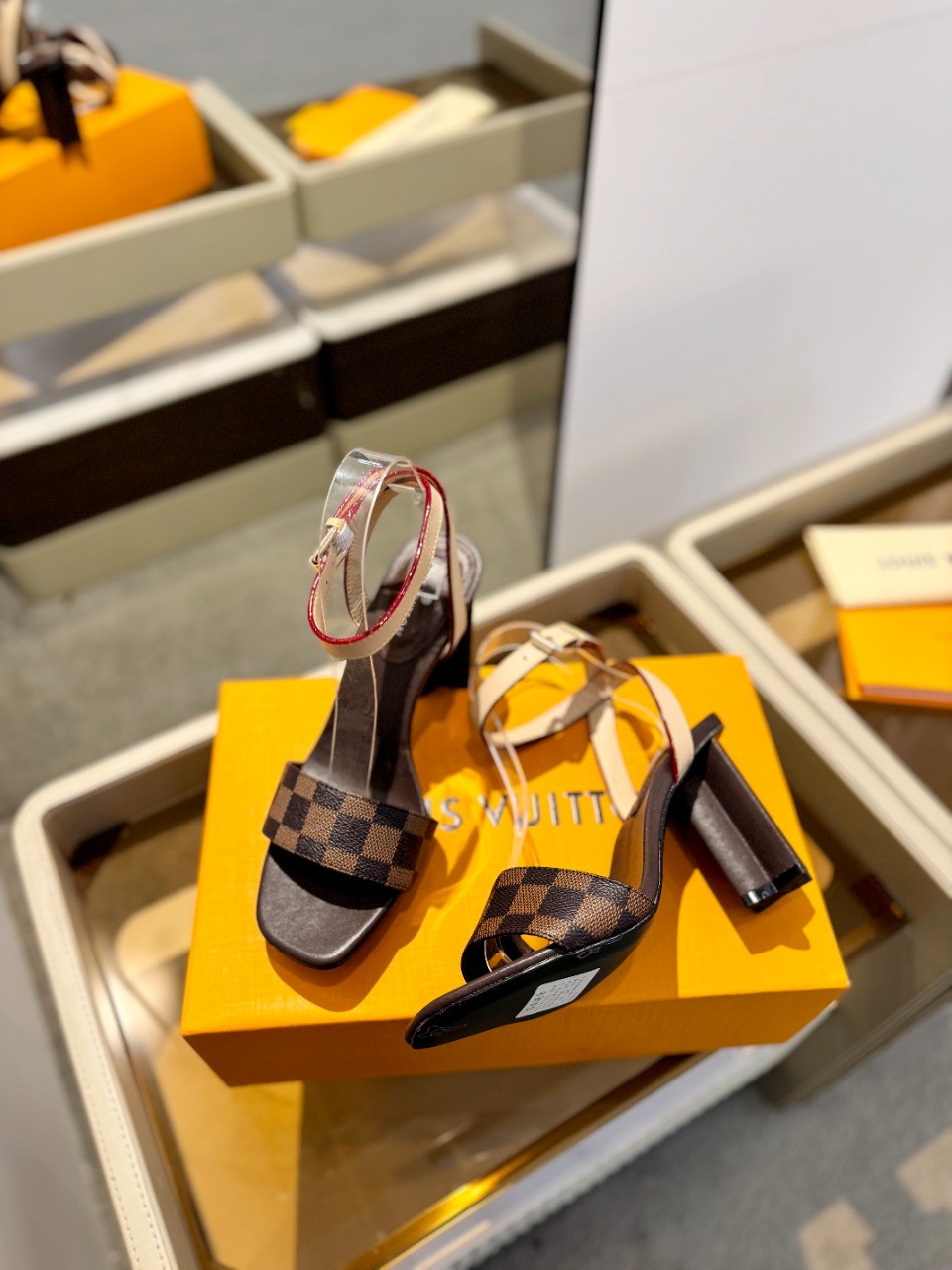 054 35123127 size 35-42