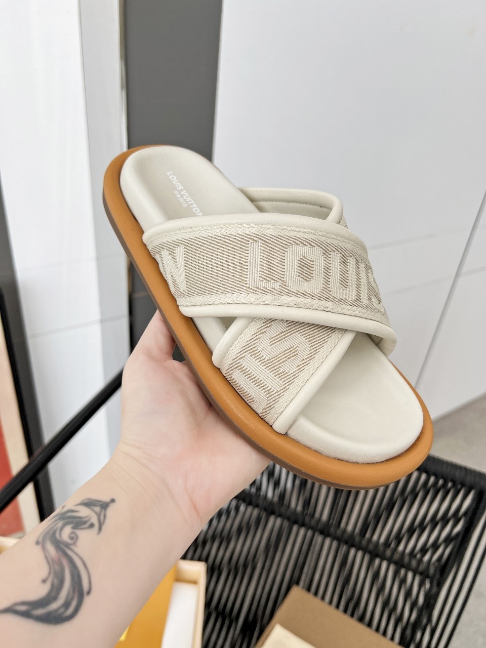 034 size 35-42