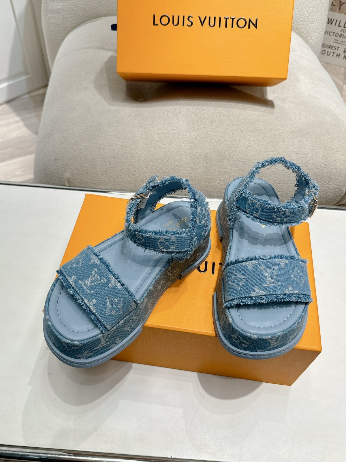 033 26123104 size 35-42