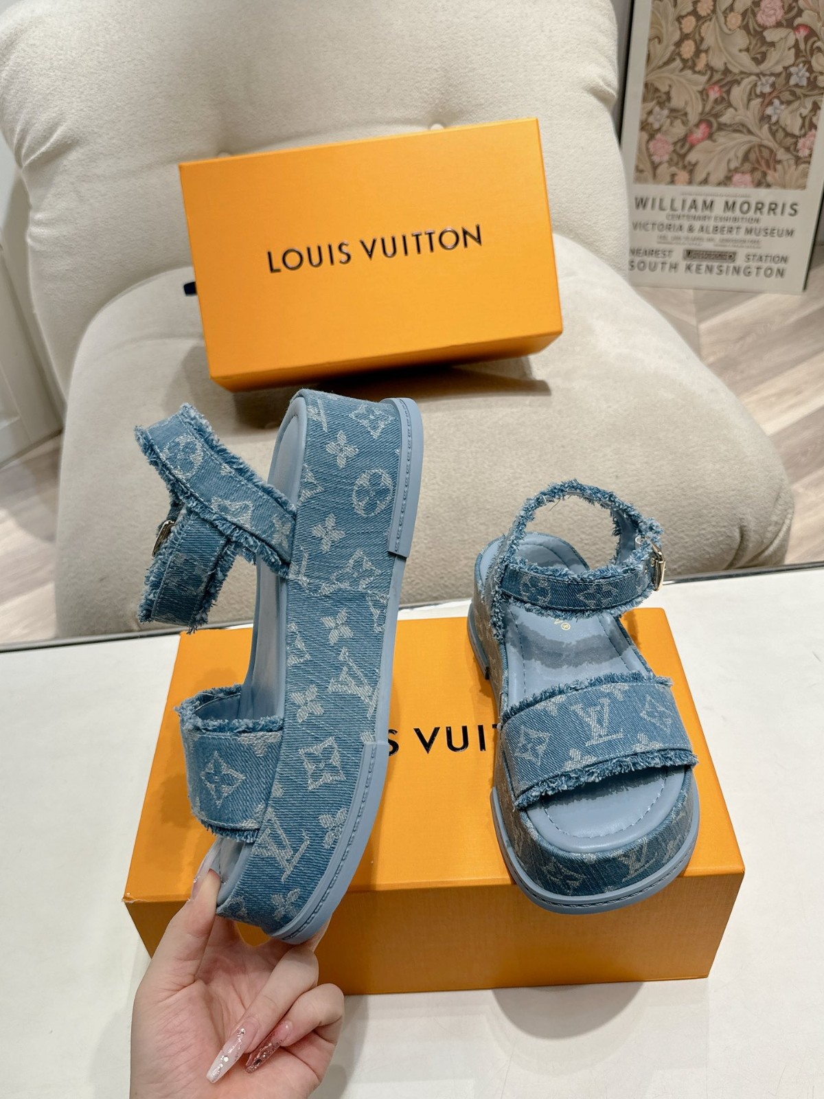 033 26123104 size 35-42