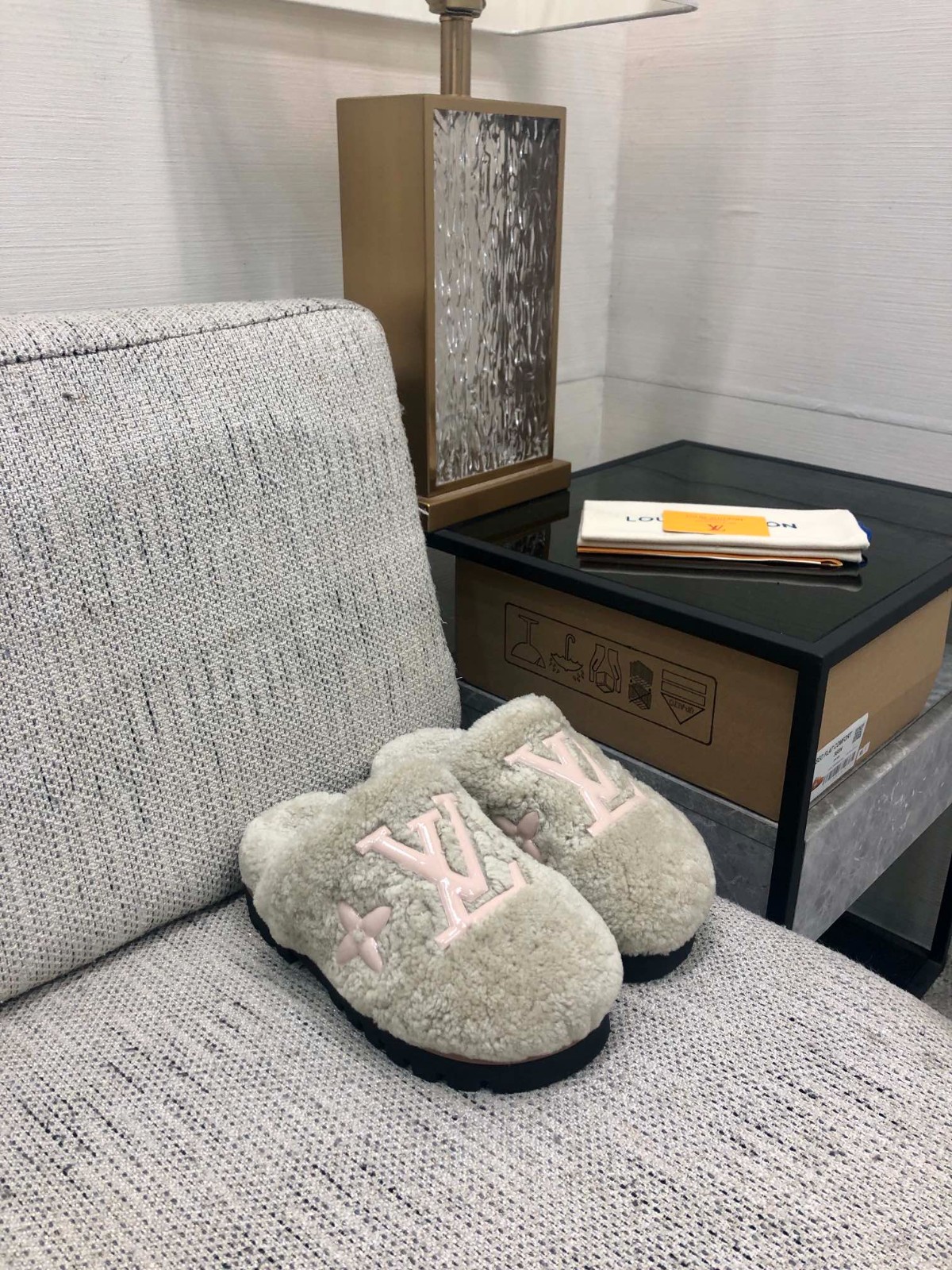 001 30123108 size 35-41