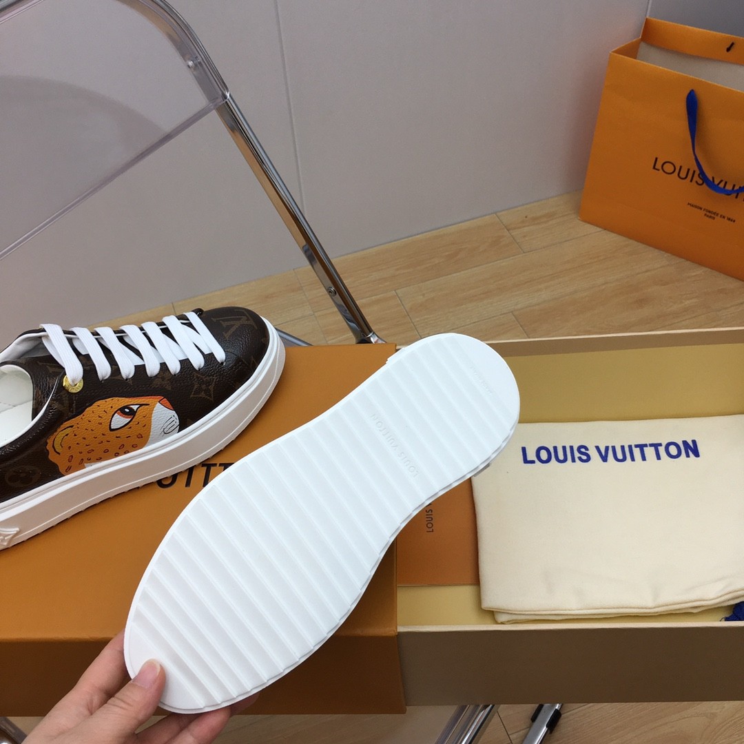 113 32123114 size 35-41