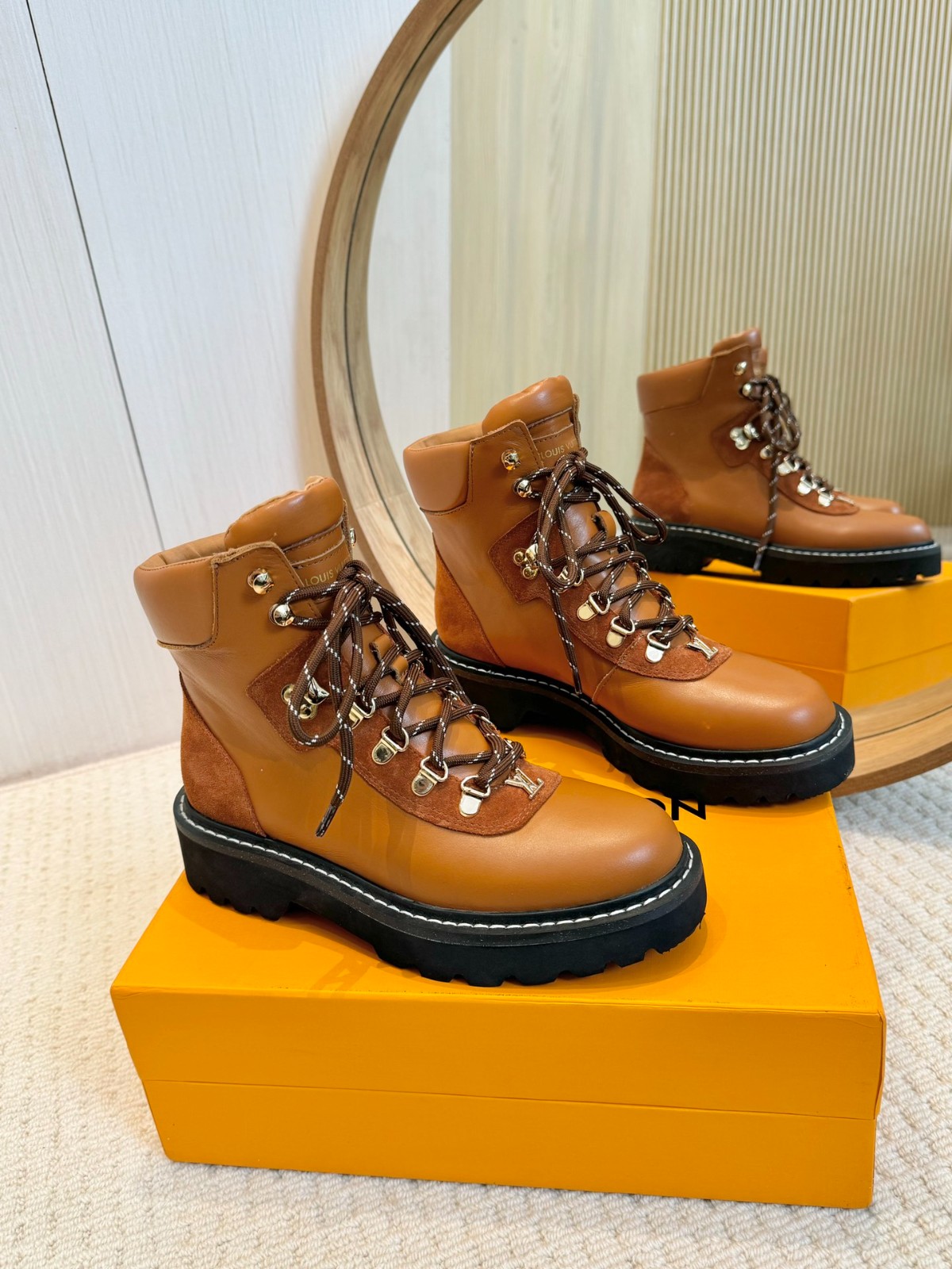 108 36123124 size 35-42